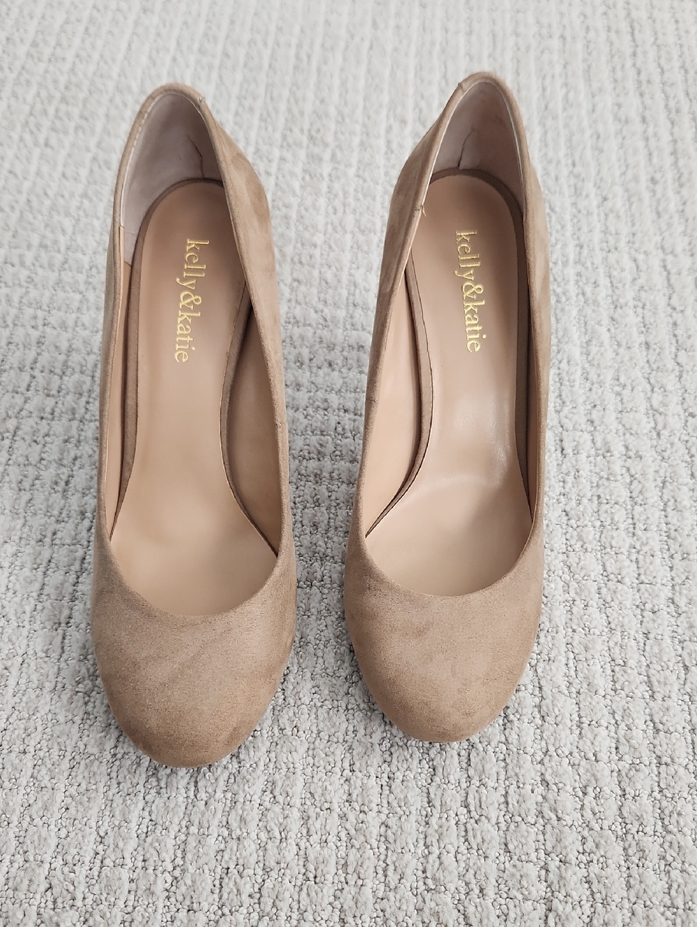 Kelly & Katie Taupe Suede Classic Round-Toe Heels